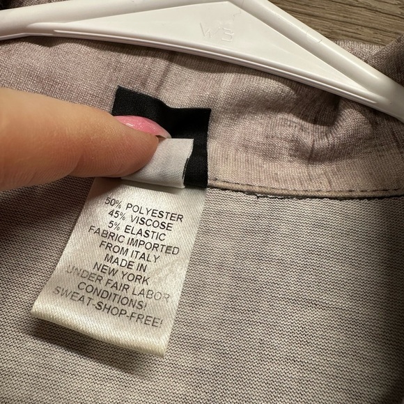 Anni Kuan Blue and Black Abstract Button Down Shirt - Picture 4 of 8